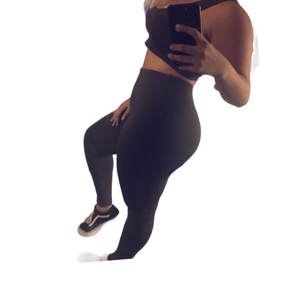 2 Piece Set - image 1